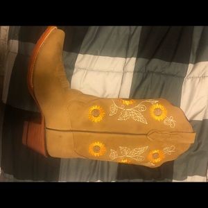 Handmade Sunflower Boots